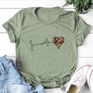 SHEIN Leopard Heart Print Short Sleeve Tee - Size Small